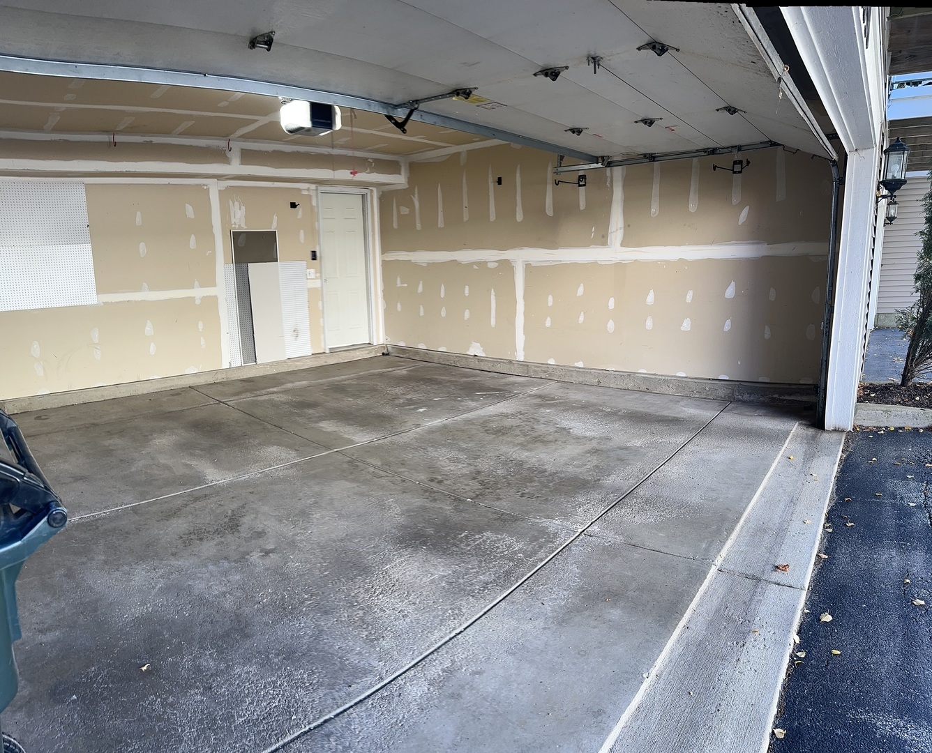 2358 TWILIGHT Drive, Aurora, IL 60503