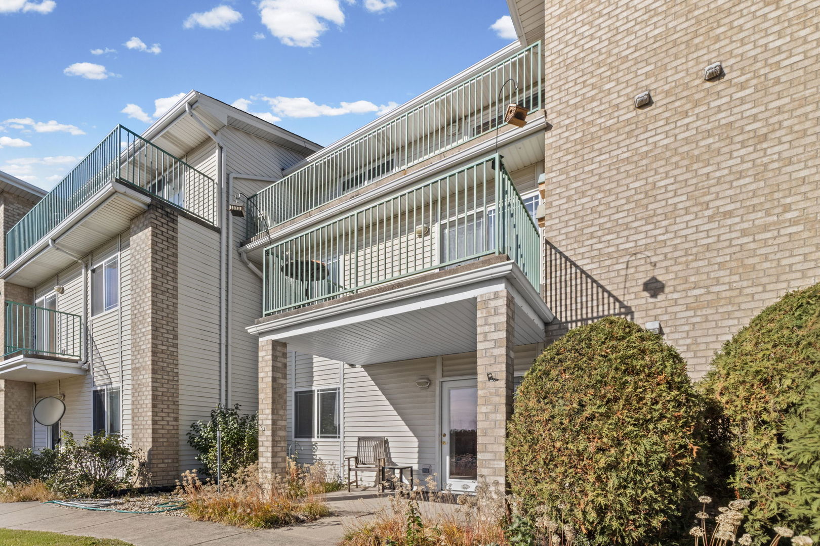 2034 Manico Court #101, Crest Hill, IL 60403