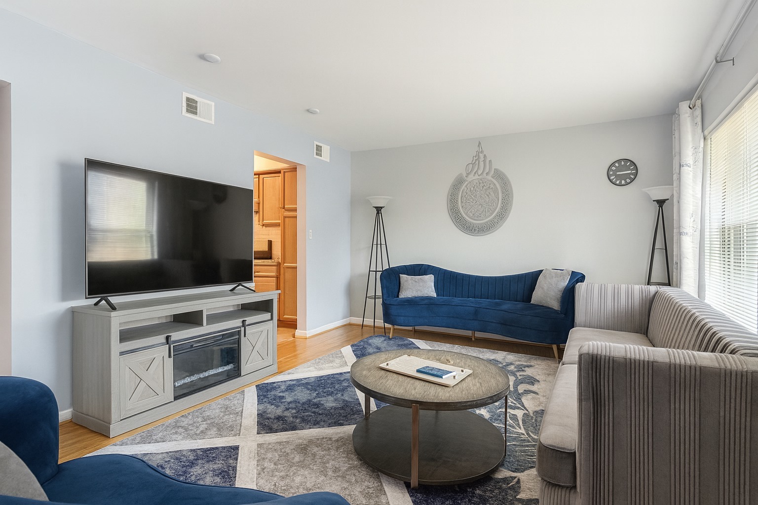 4807 N Harlem Avenue #3, Chicago, IL 60656