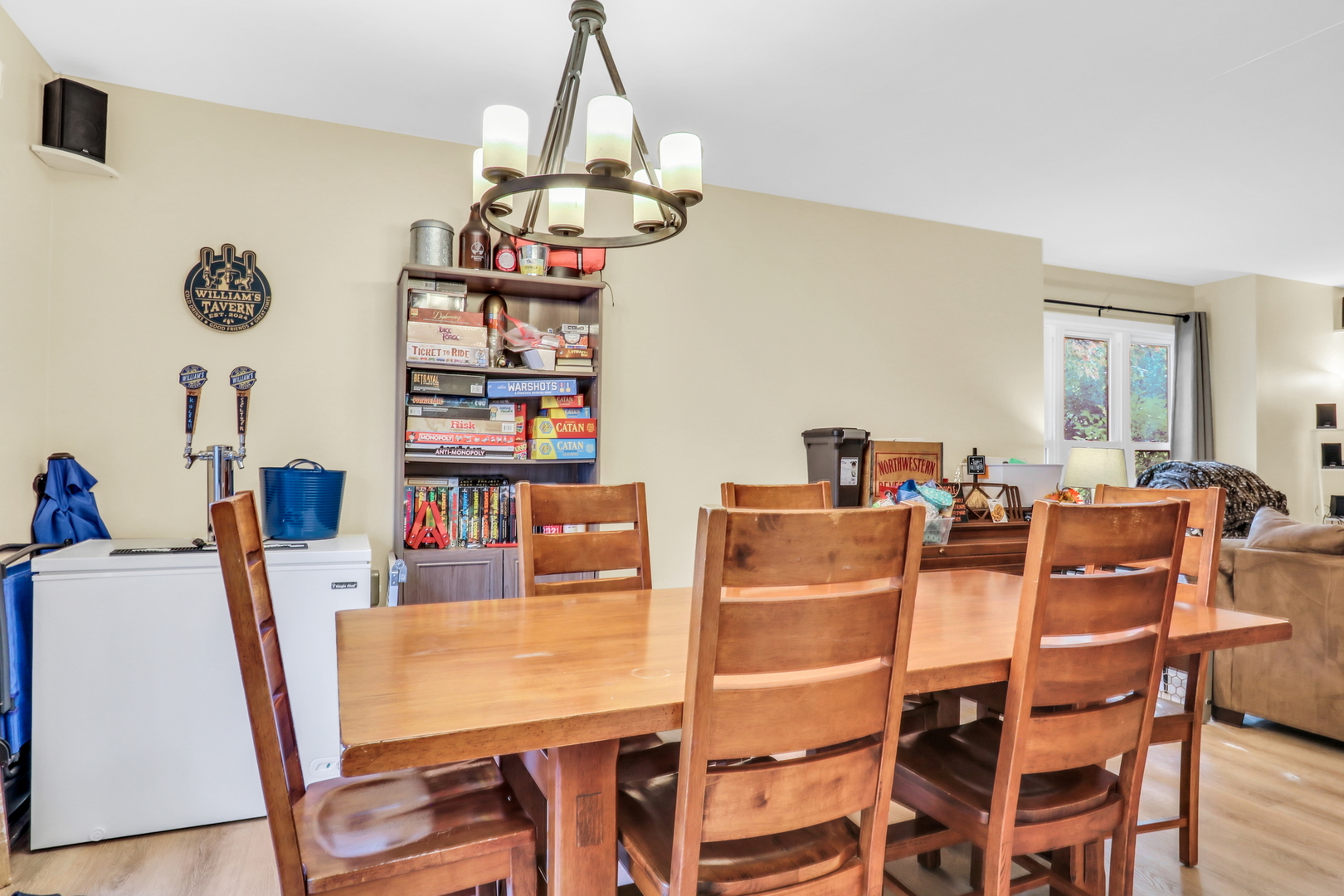 130 Shadydell Avenue, Mundelein, IL 60060