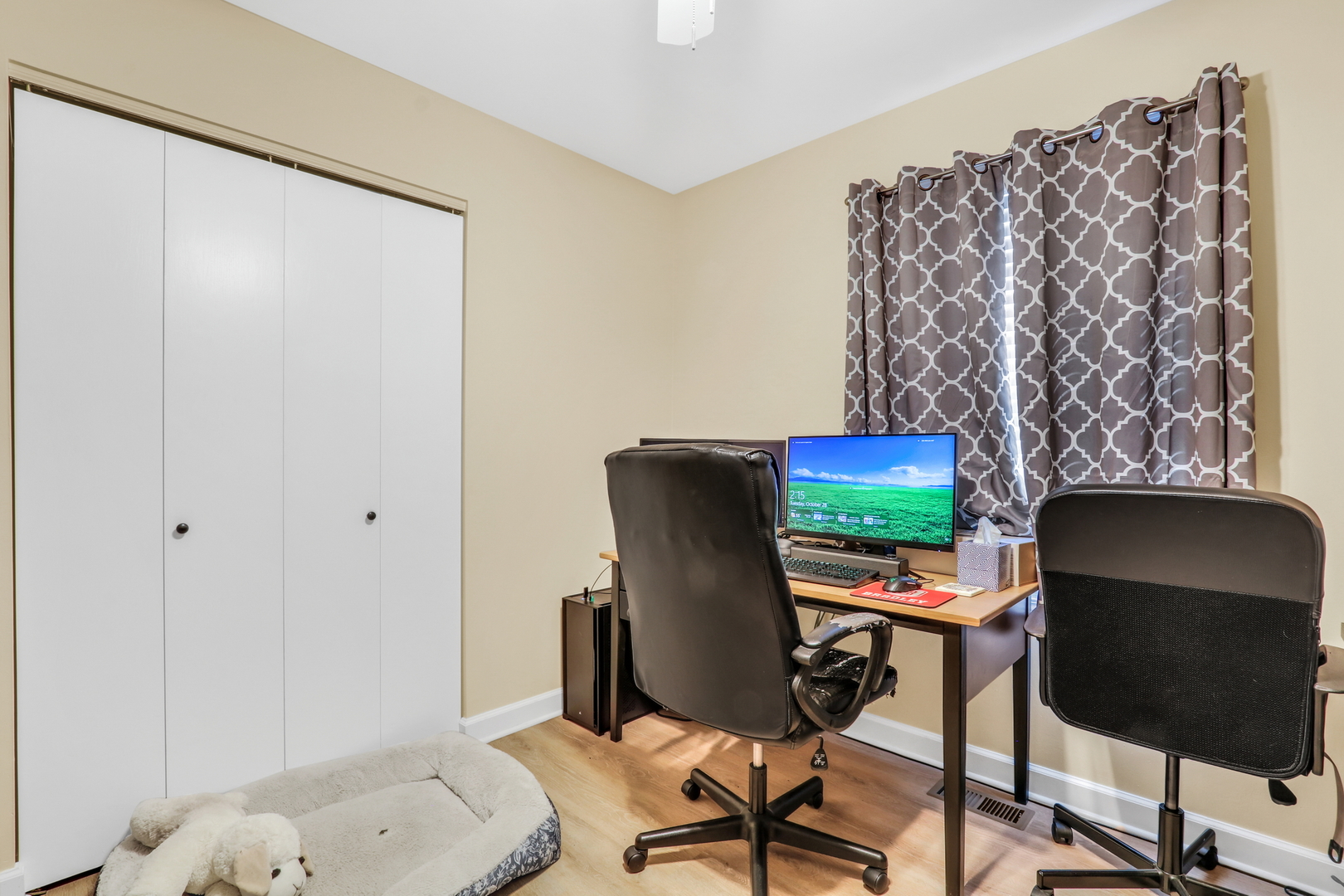 130 Shadydell Avenue, Mundelein, IL 60060