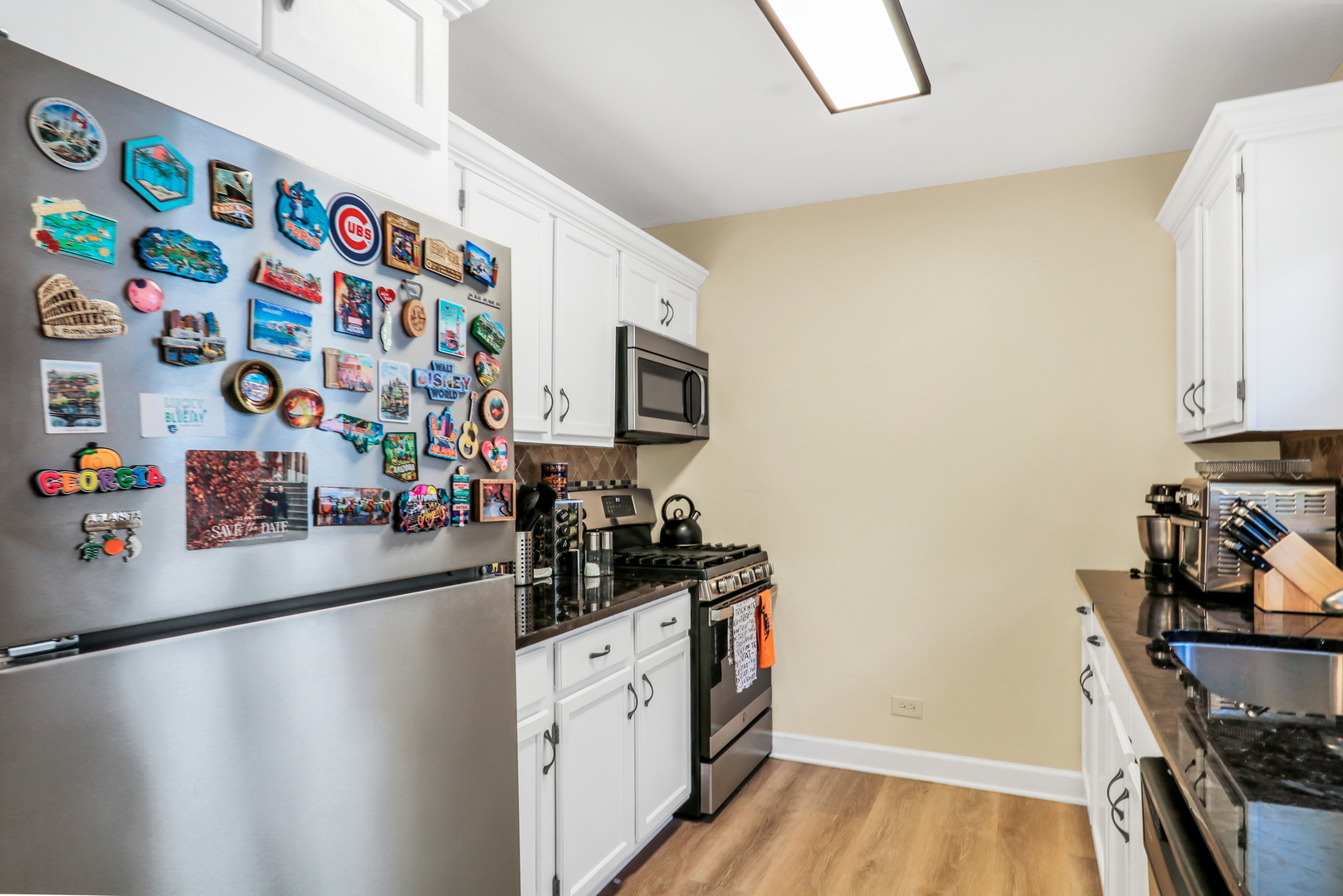 130 Shadydell Avenue, Mundelein, IL 60060