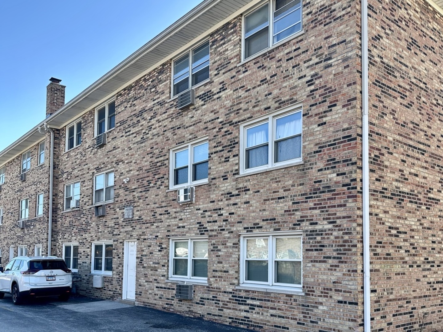 7008 Oconnell Drive #201, Chicago Ridge, IL 60415