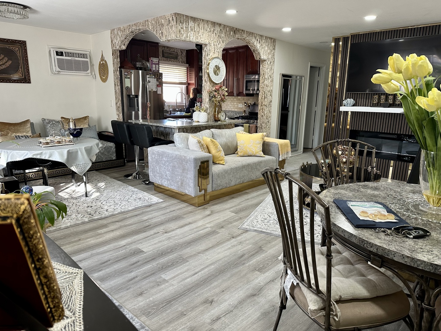 7008 Oconnell Drive #201, Chicago Ridge, IL 60415