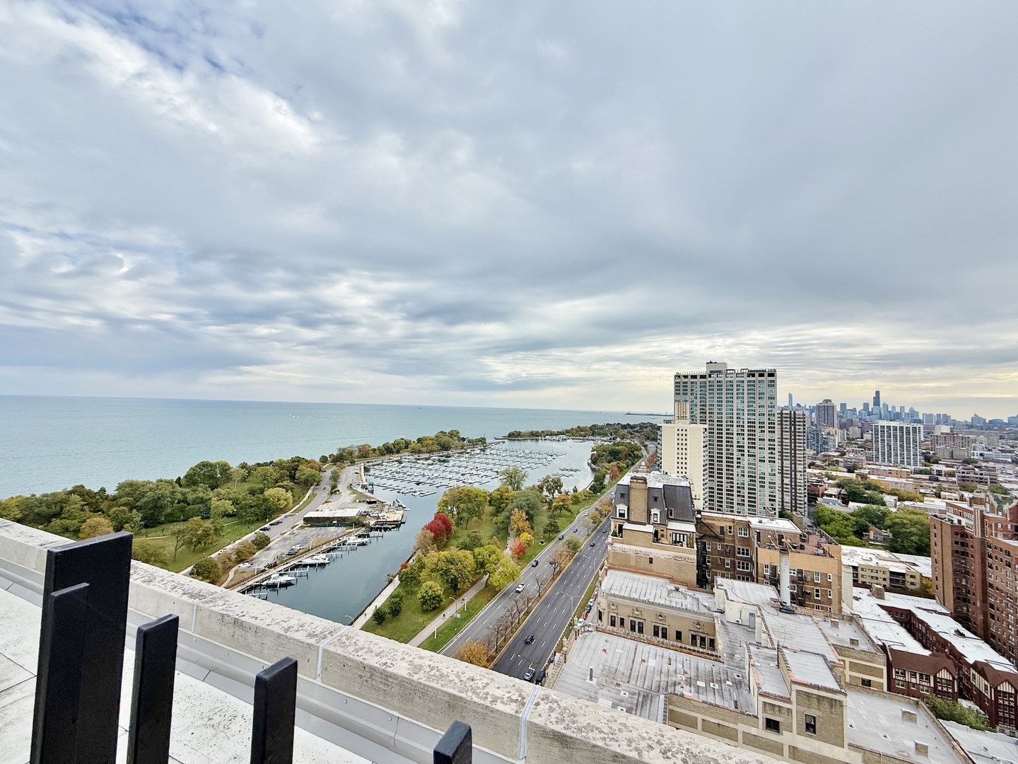 3550 N Lake Shore Drive #610, Chicago, IL 60657