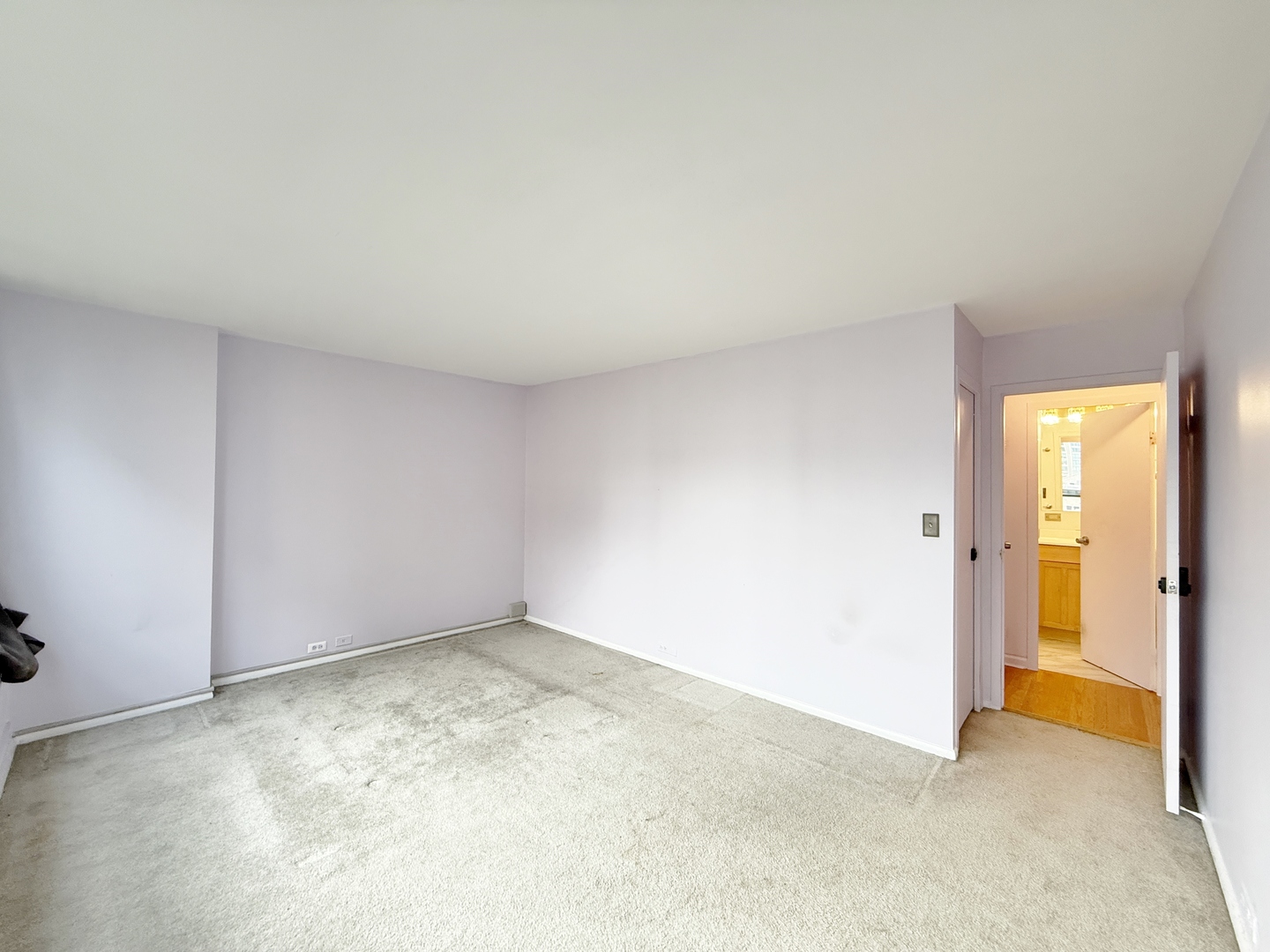 3550 N Lake Shore Drive #610, Chicago, IL 60657