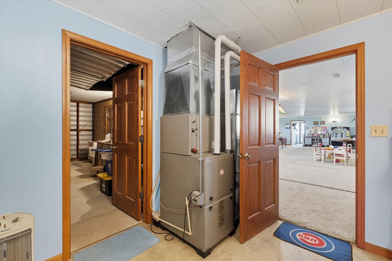 139 N 1500E Road, Paxton, IL 60957