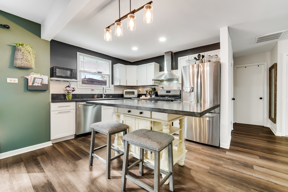 16416 Harold Street, Oak Forest, IL 60452