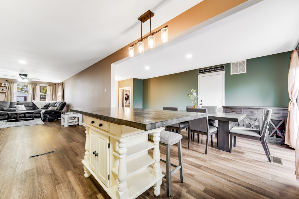 16416 Harold Street, Oak Forest, IL 60452