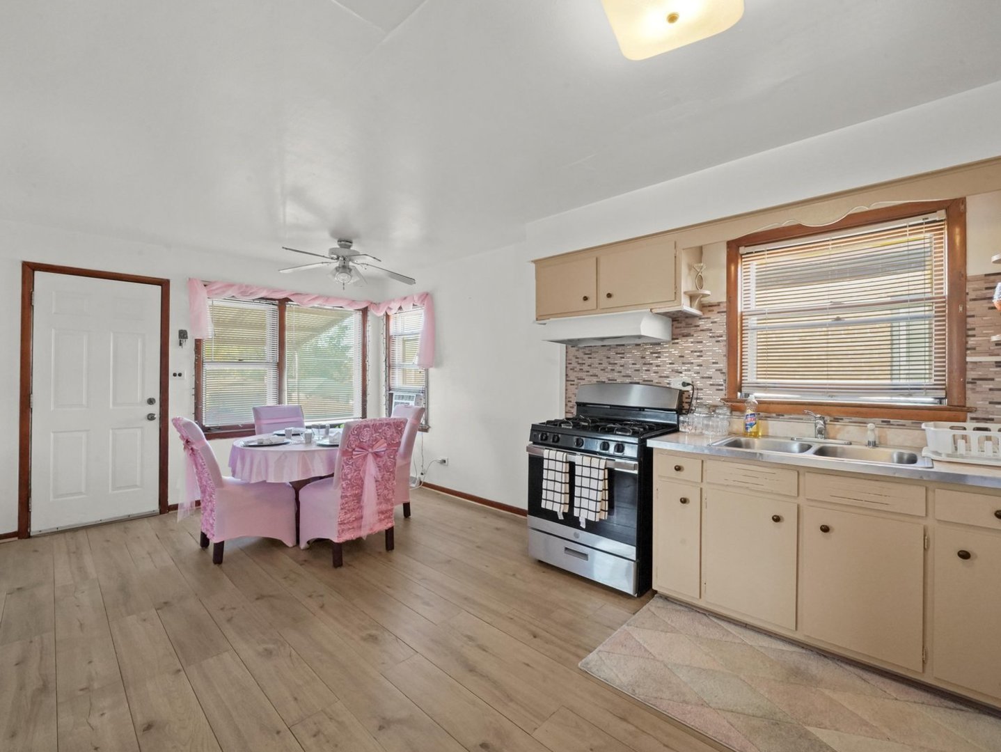 14616 Loomis Avenue, Harvey, IL 60426