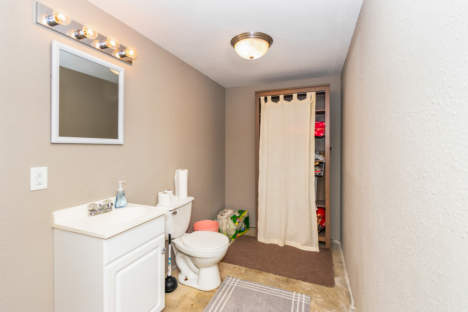 1914 Cobblestone, Washington, IL 61571