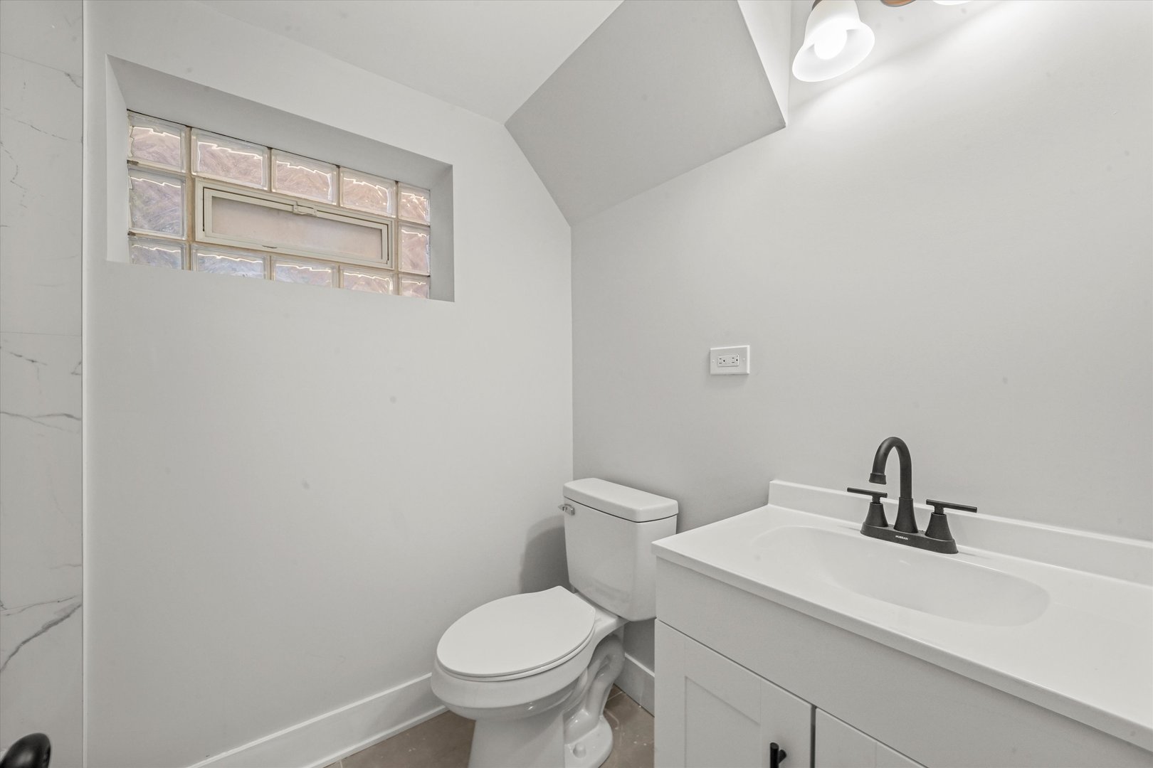 9322 S Justine Street, Chicago, IL 60620