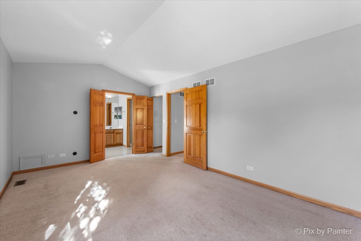 1850 Misty Ridge Lane #1850, Aurora, IL 60503