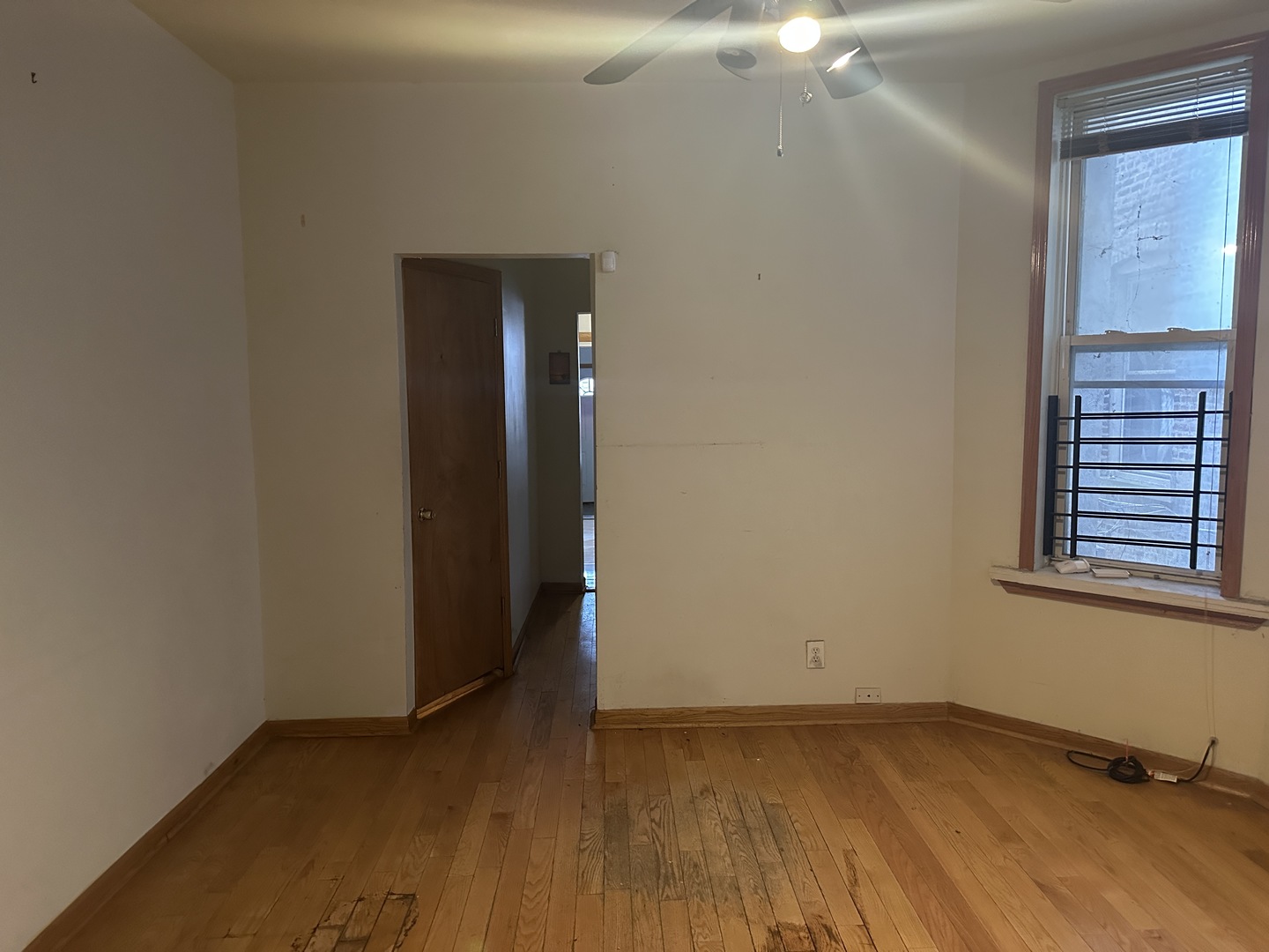 4411 S Prairie Avenue, Chicago, IL 60653