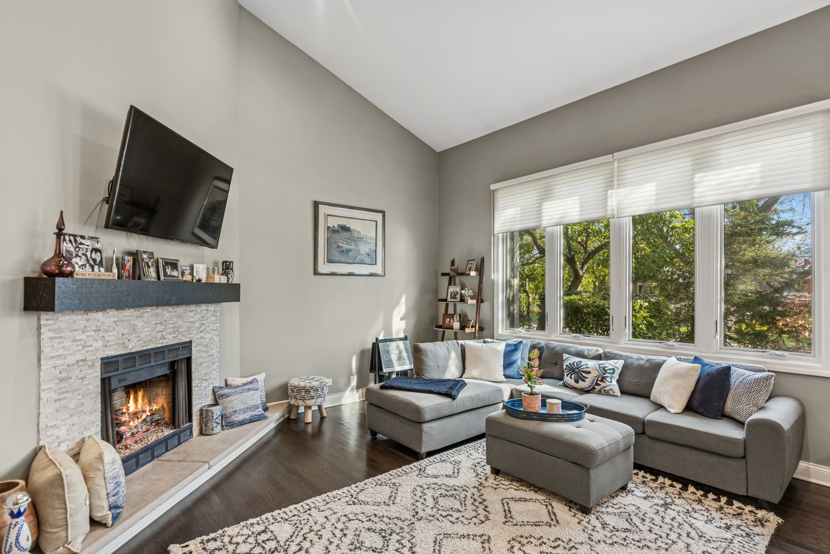 1206 Gulfstream Parkway, Libertyville, IL 60048