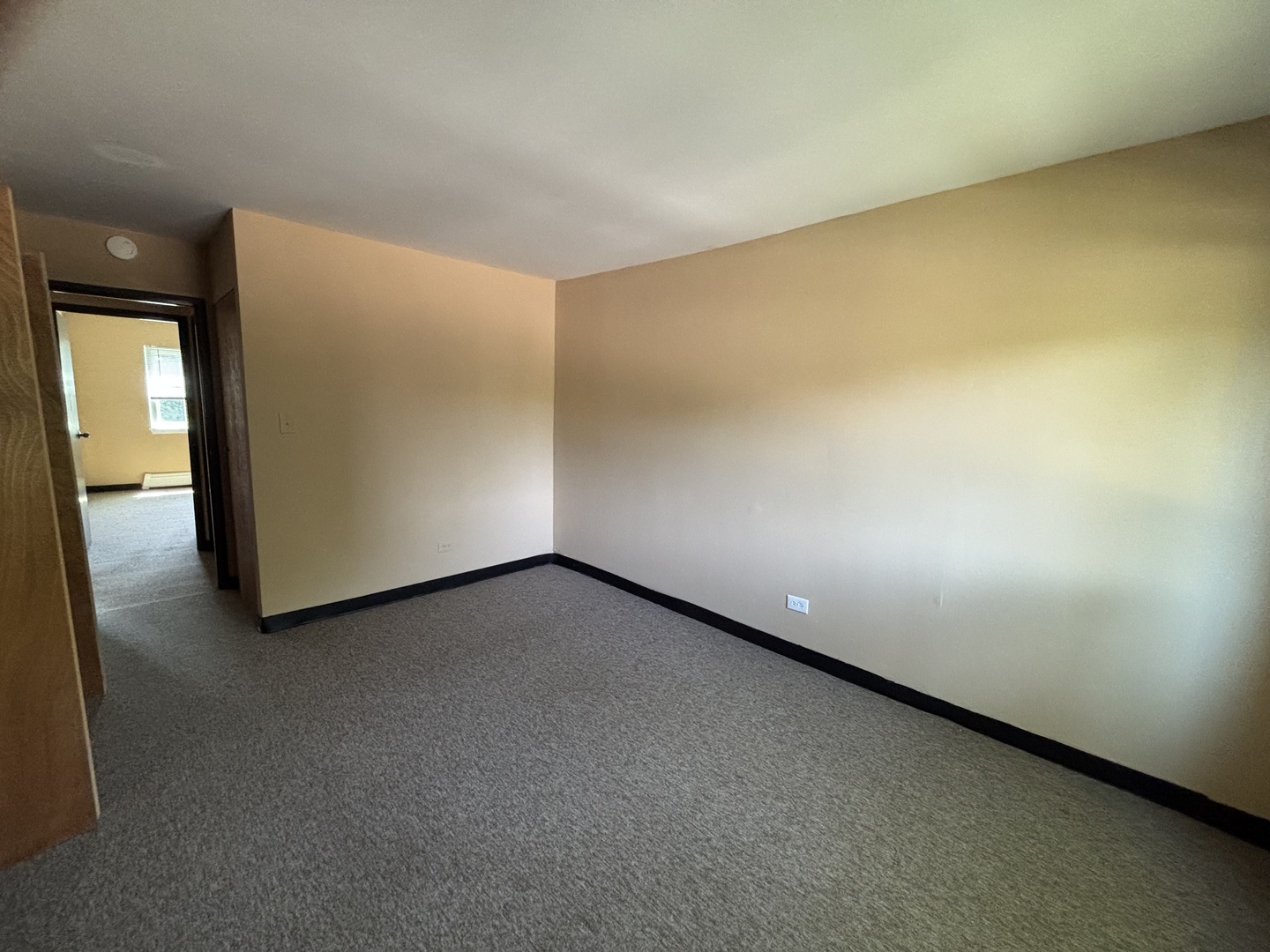 701 spruce Court #4, Vernon Hills, IL 60061