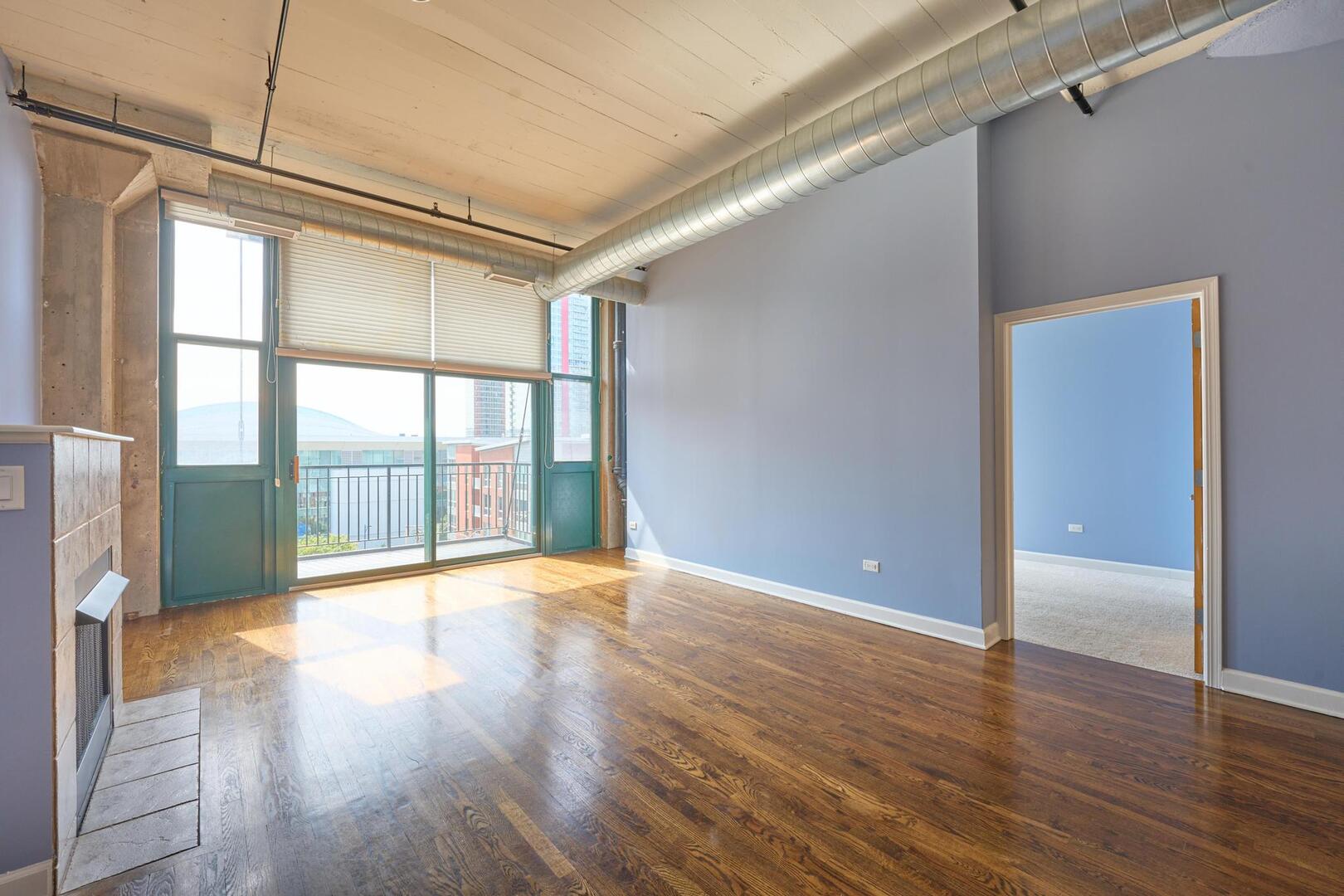 221 E Cullerton Street #617, Chicago, IL 60616