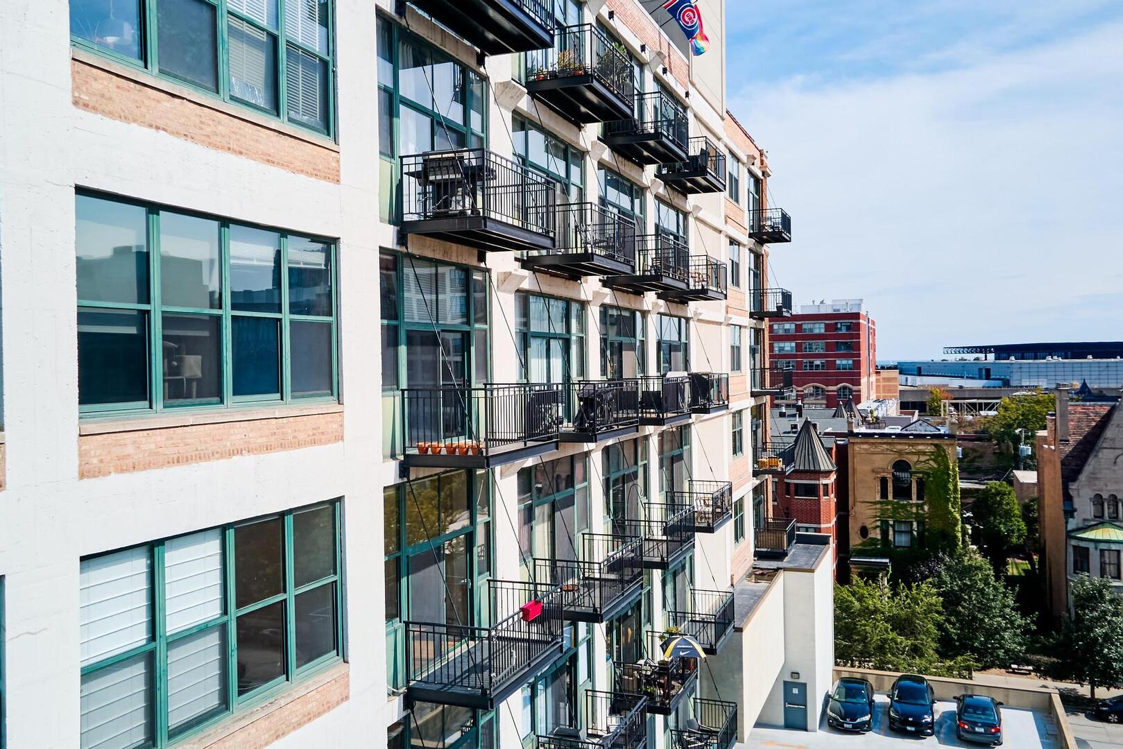 221 E Cullerton Street #617, Chicago, IL 60616
