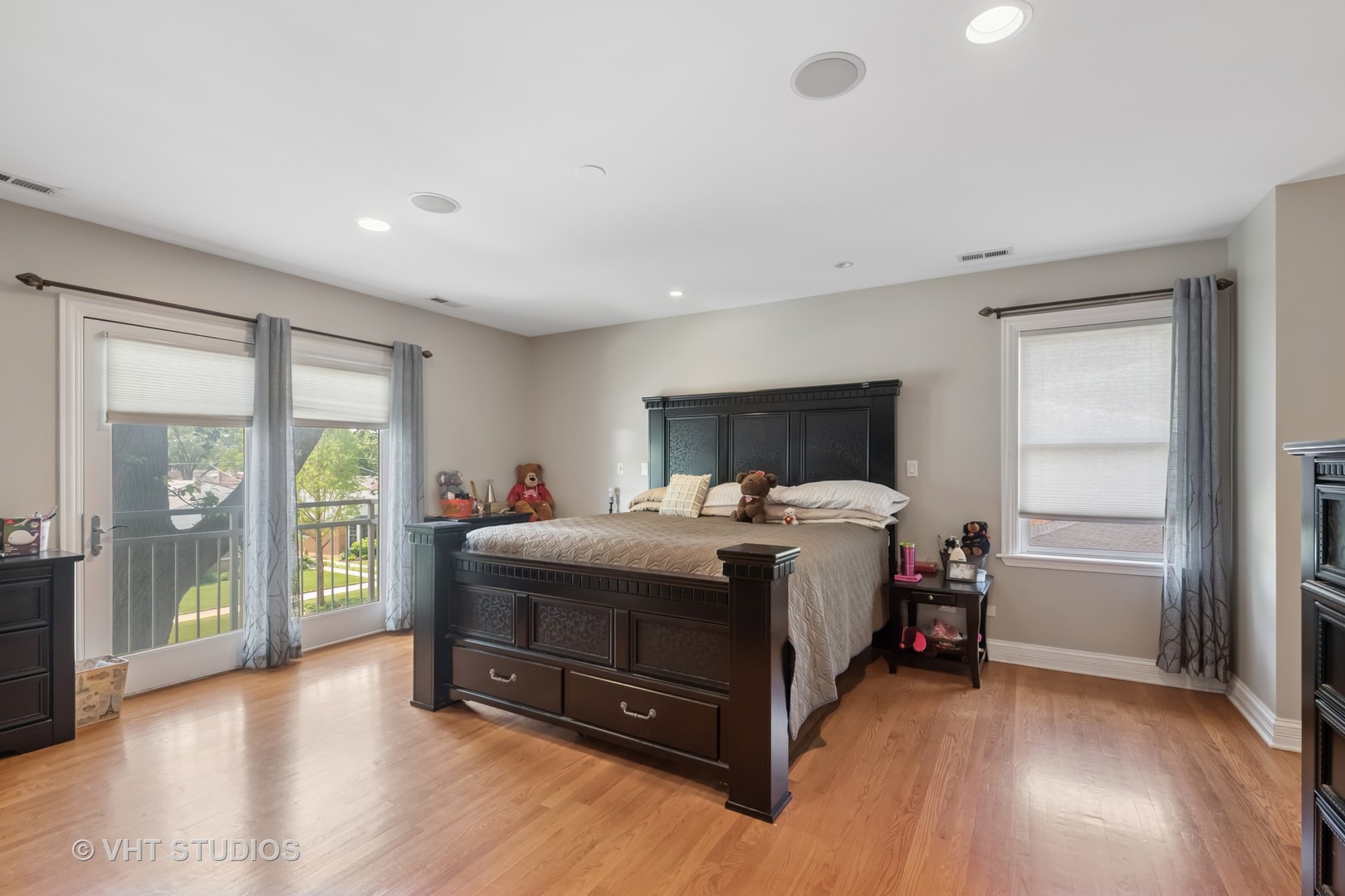 8534 Terminal Avenue, Skokie, IL 60077