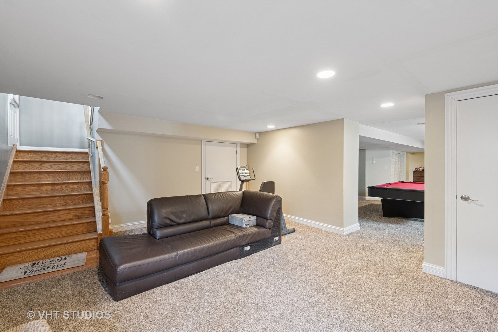 8534 Terminal Avenue, Skokie, IL 60077