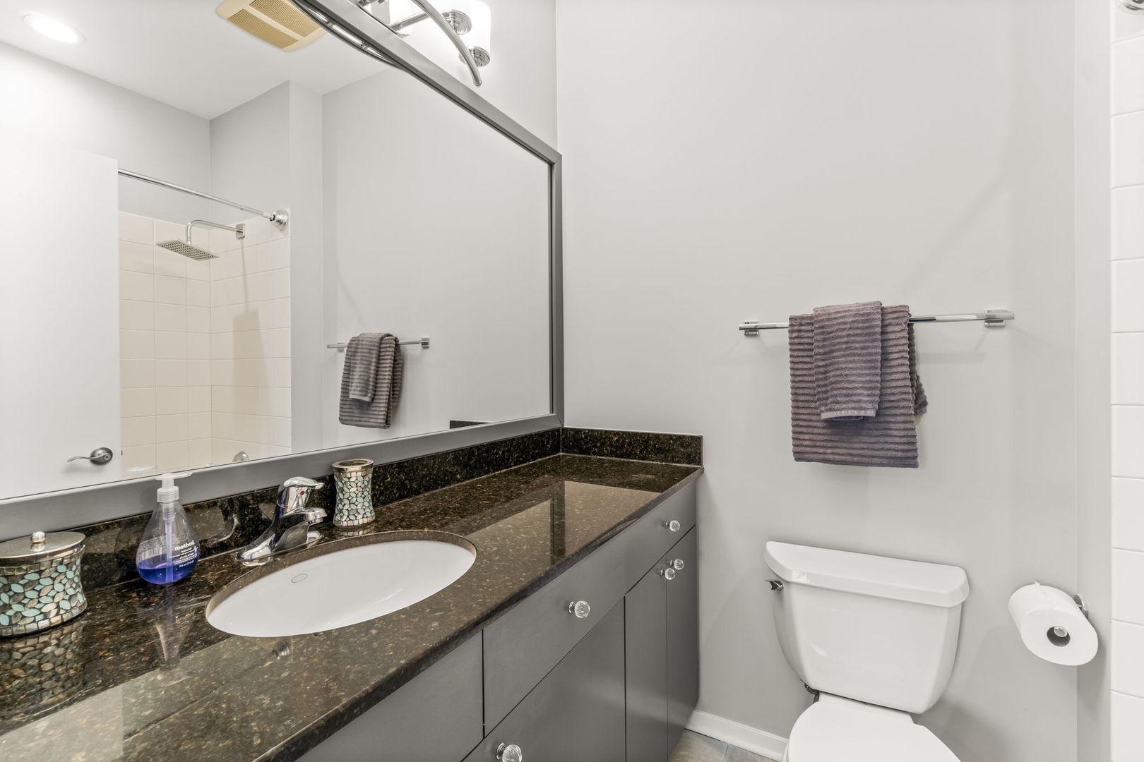 605 Grove Lane, Forest Park, IL 60130