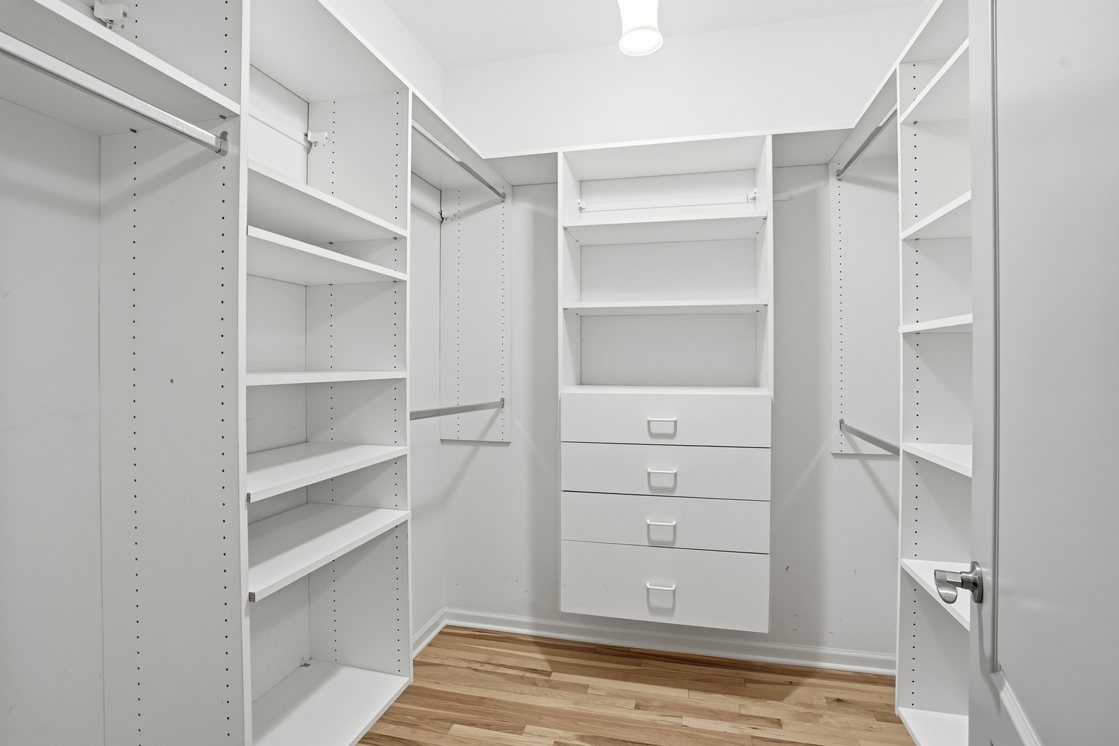 11636 Lake Shore Drive, Orland Park, IL 60467