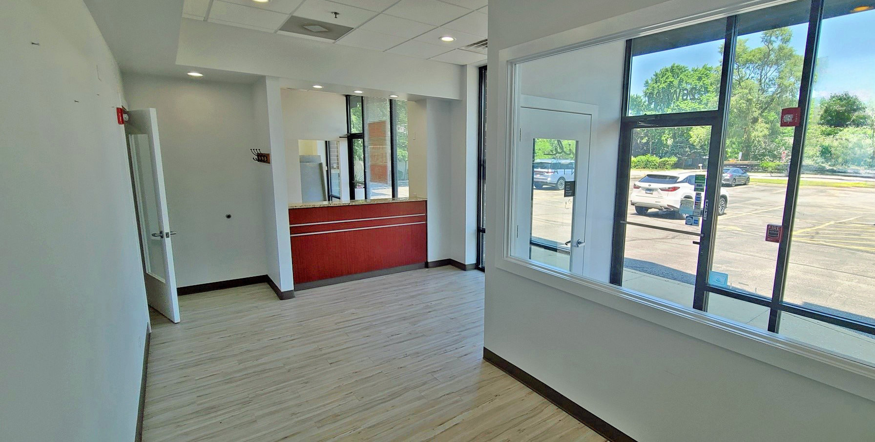 26W285 Geneva Road, Winfield, IL 60190