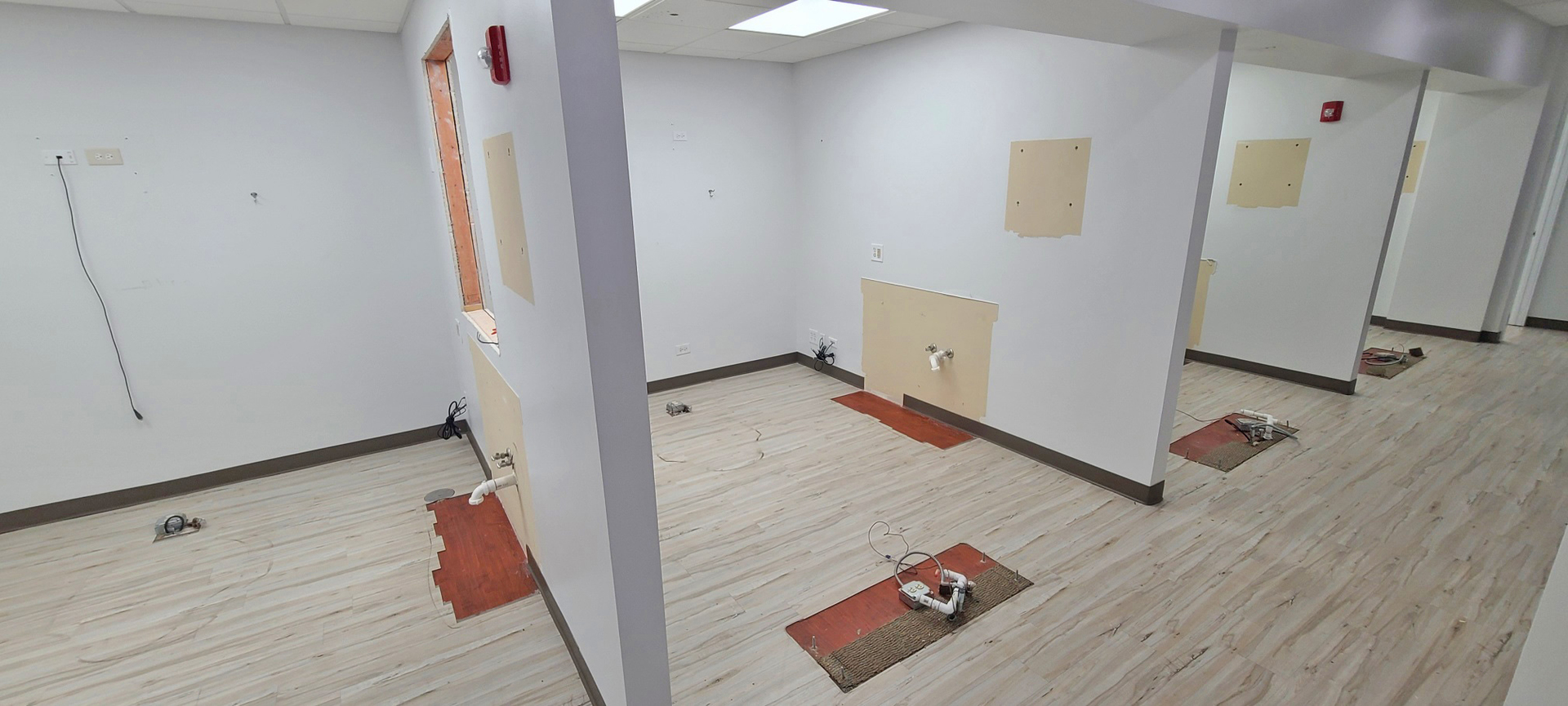 26W285 Geneva Road, Winfield, IL 60190