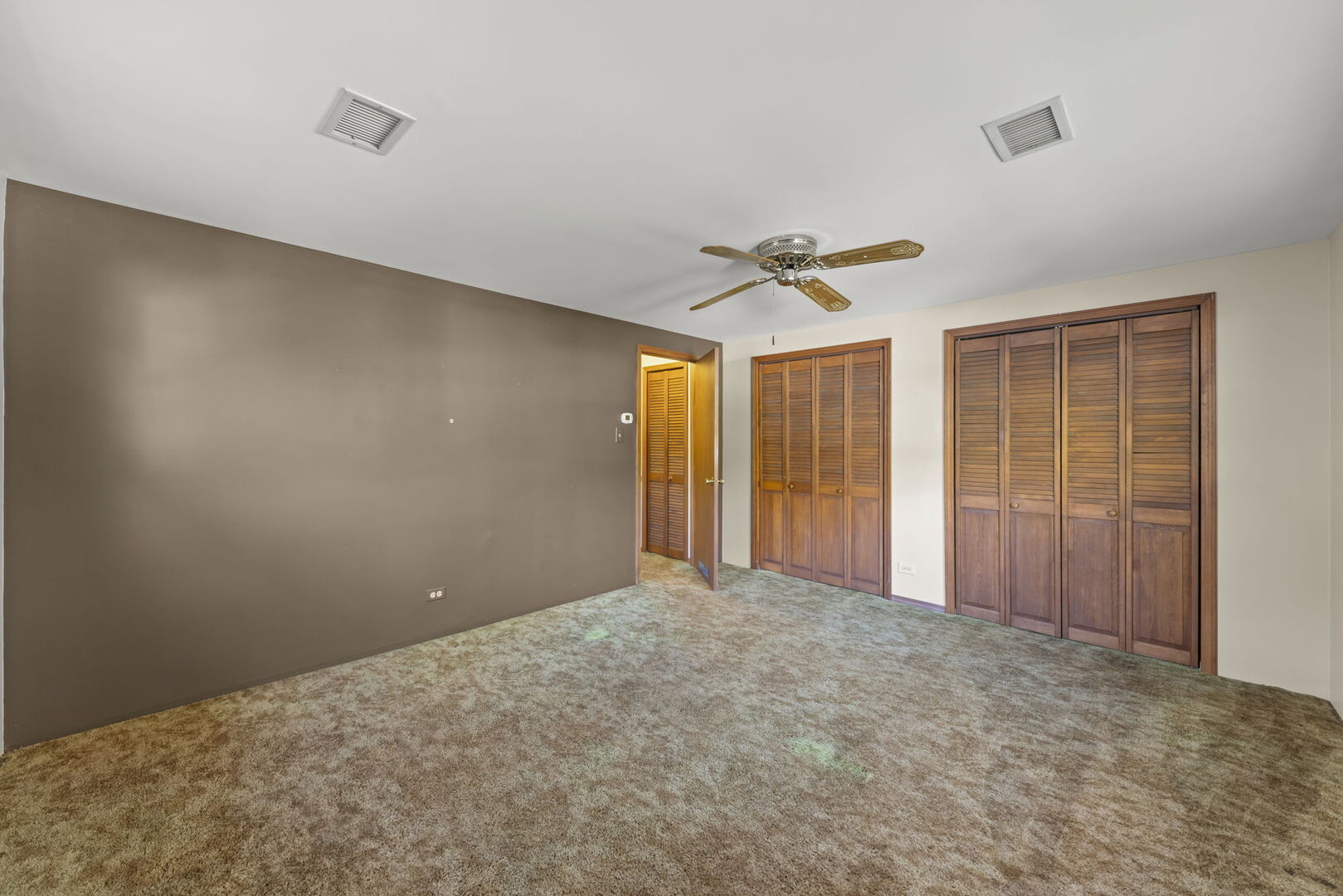 17601 Lincoln Avenue, Homewood, IL 60430