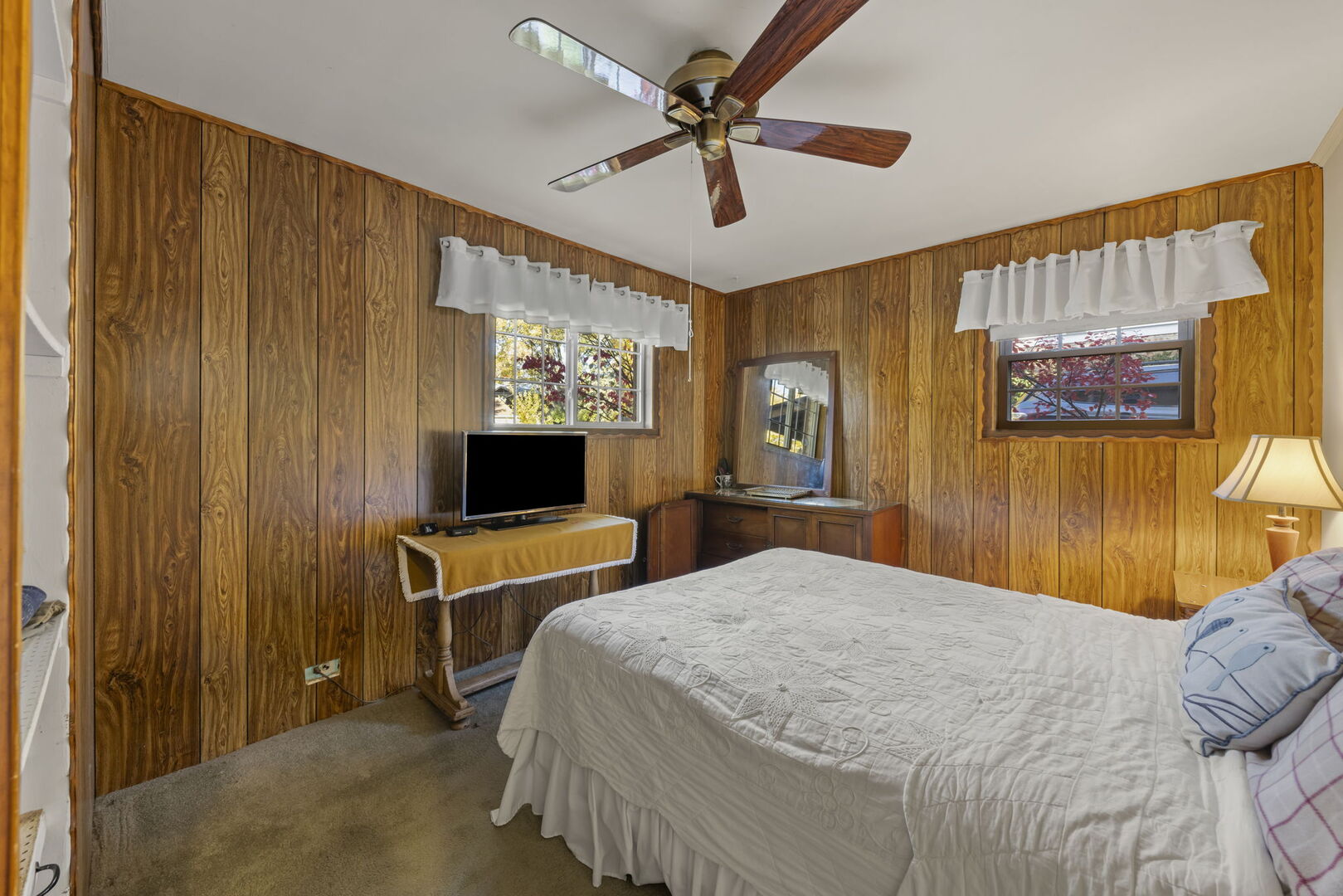 17601 Lincoln Avenue, Homewood, IL 60430