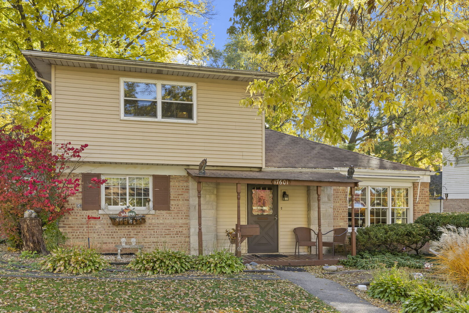 17601 Lincoln Avenue, Homewood, IL 60430