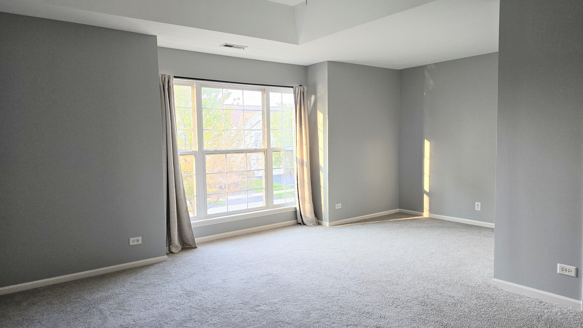 2366 Georgetown Circle #2366, Aurora, IL 60503