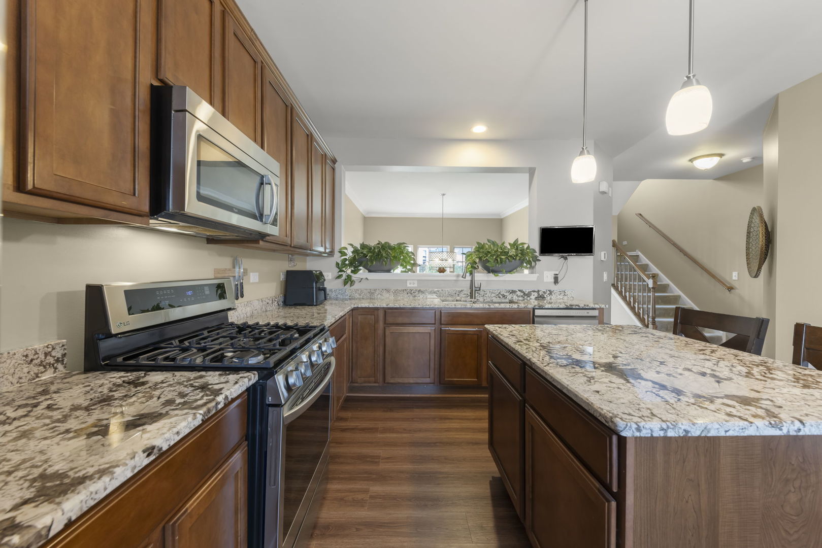 0N094 Vermont Court, Winfield, IL 60190