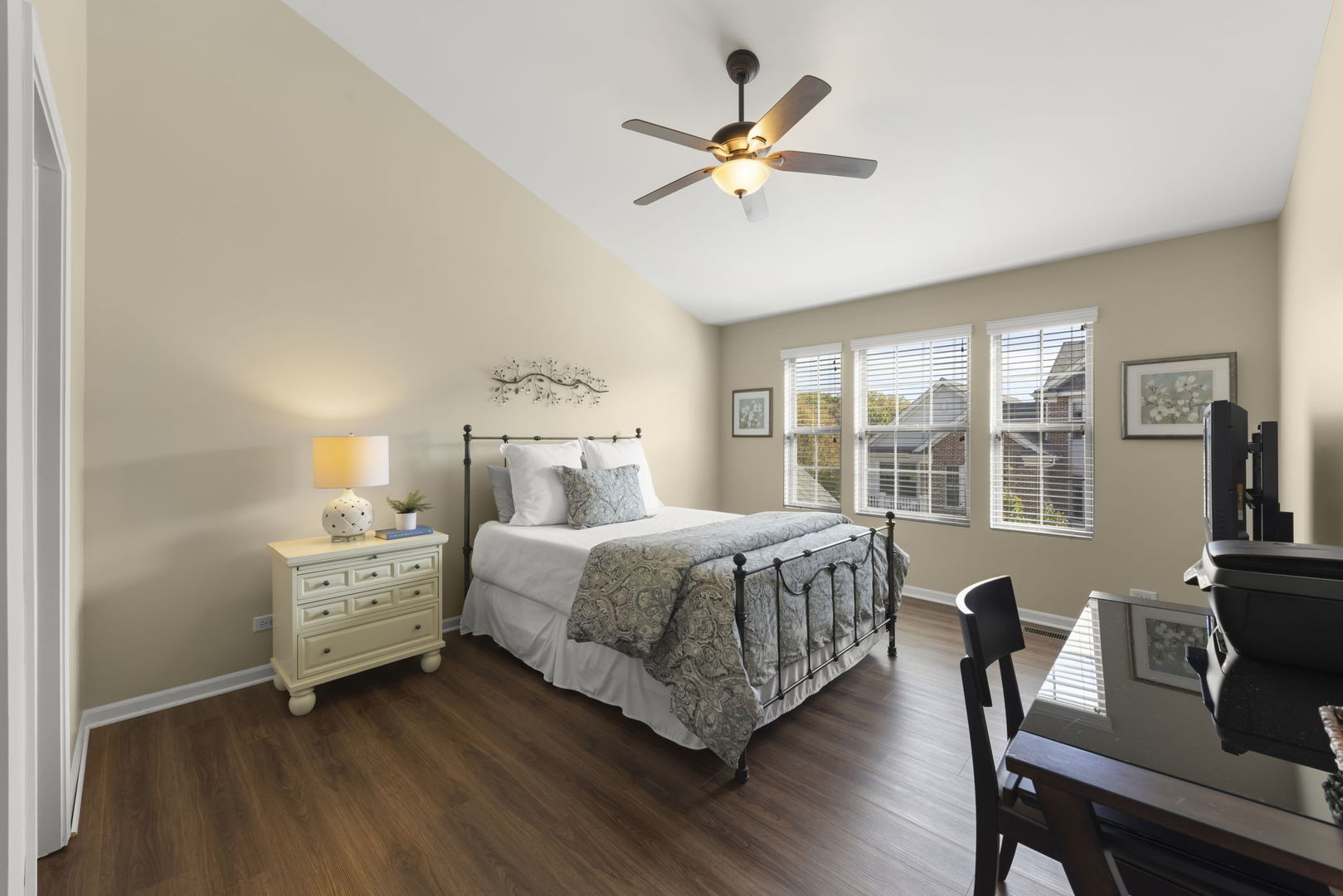 0N094 Vermont Court, Winfield, IL 60190