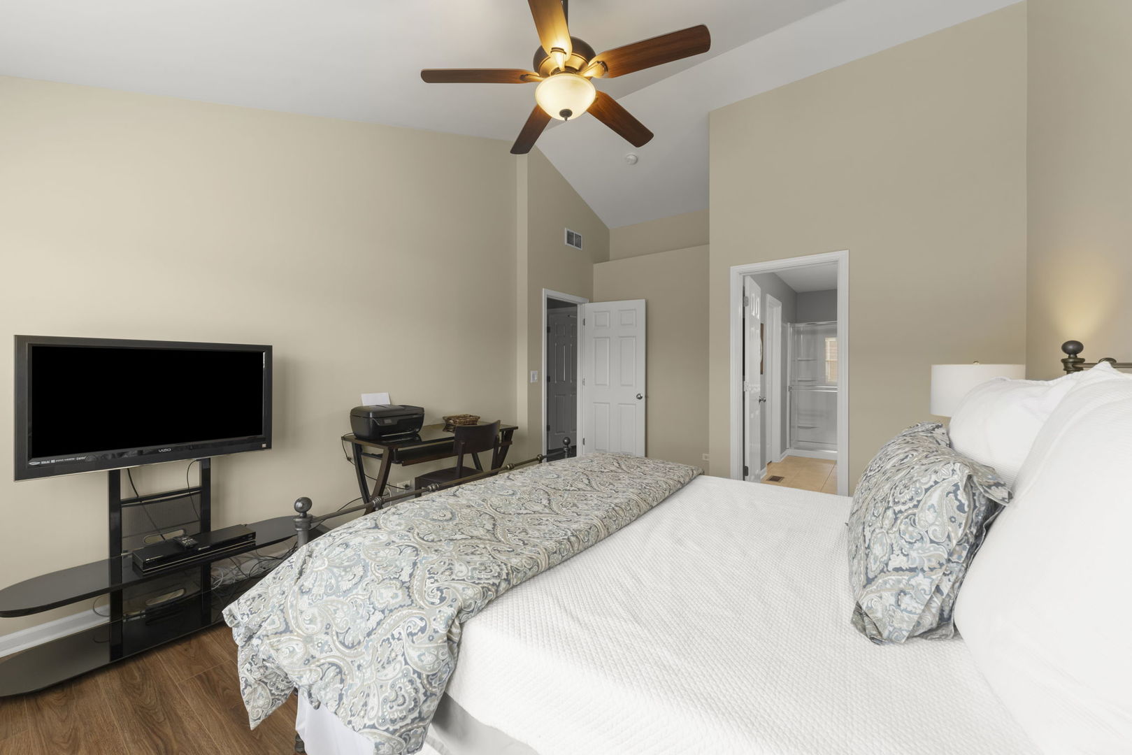 0N094 Vermont Court, Winfield, IL 60190