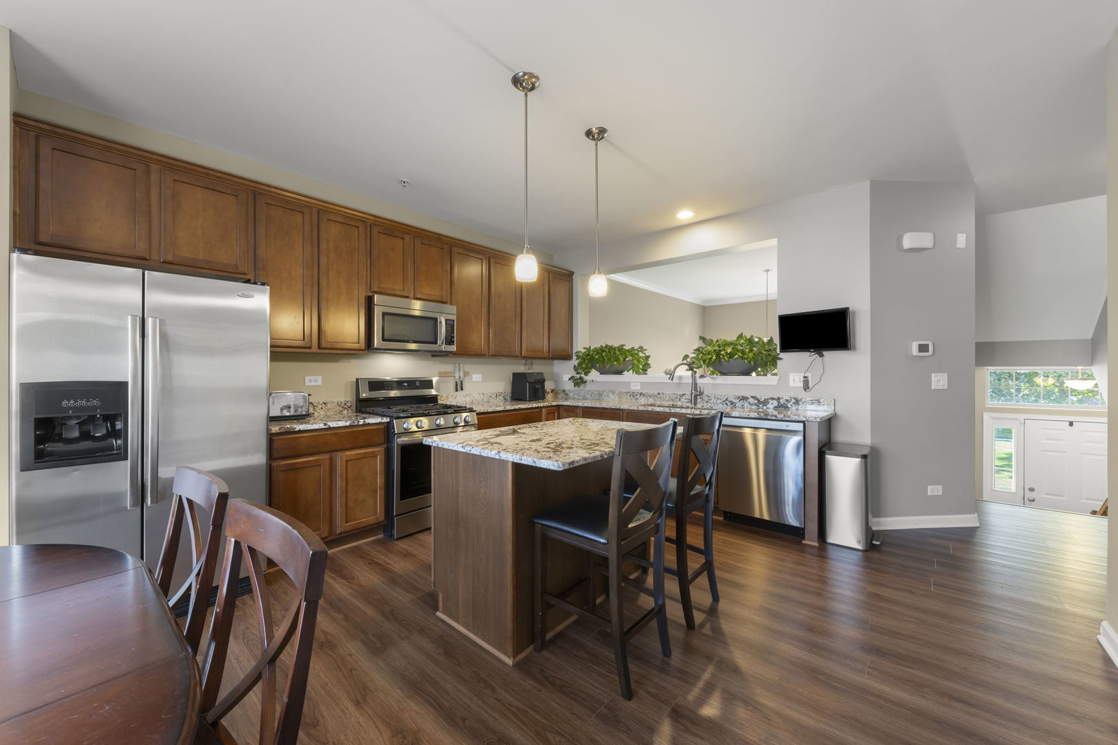 0N094 Vermont Court, Winfield, IL 60190