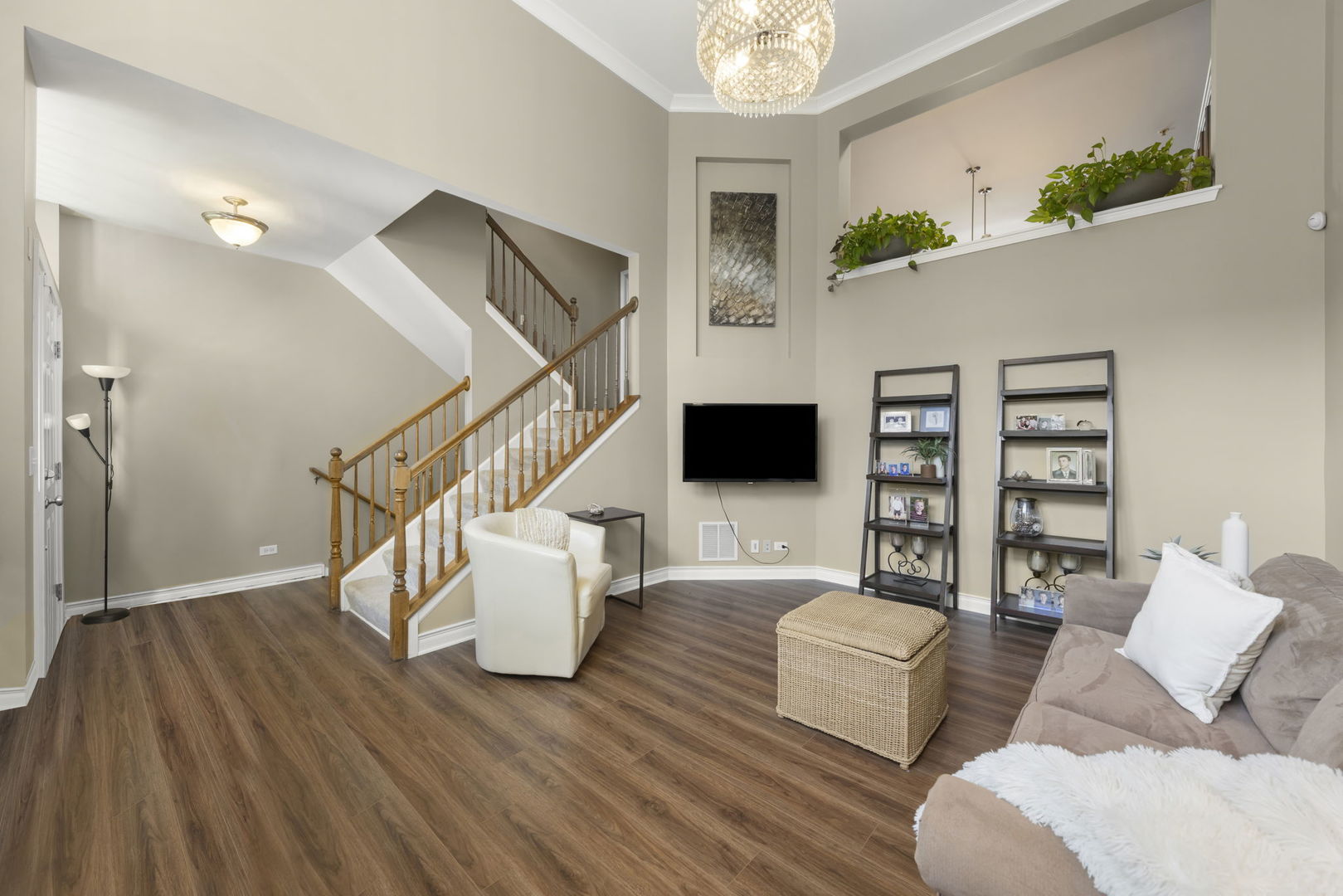 0N094 Vermont Court, Winfield, IL 60190