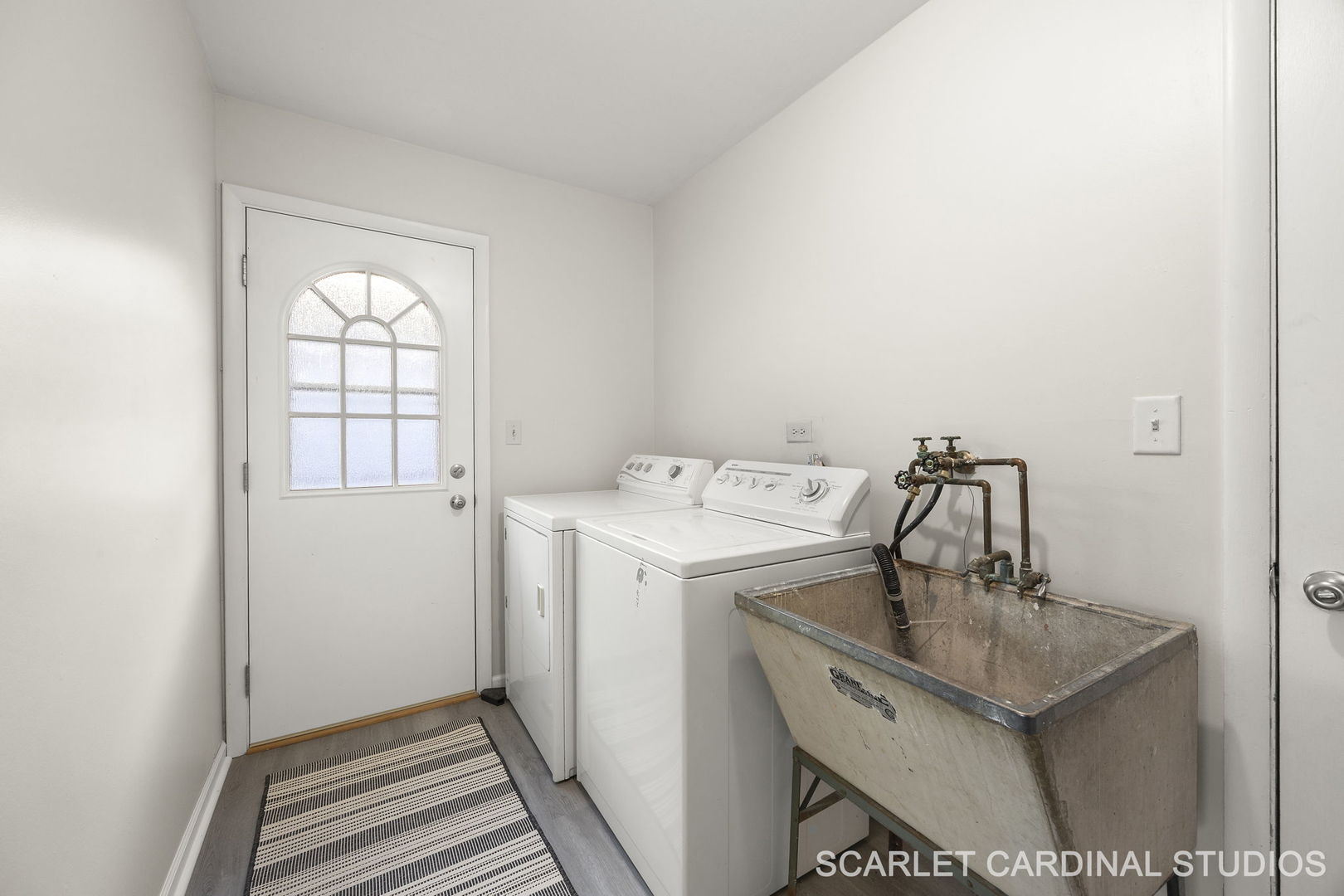 446 Manor Hill Lane, Lombard, IL 60148