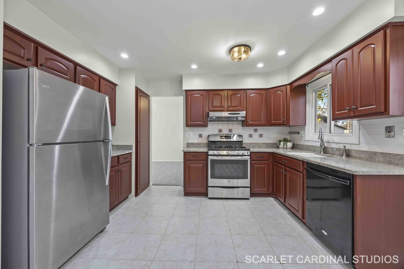 446 Manor Hill Lane, Lombard, IL 60148