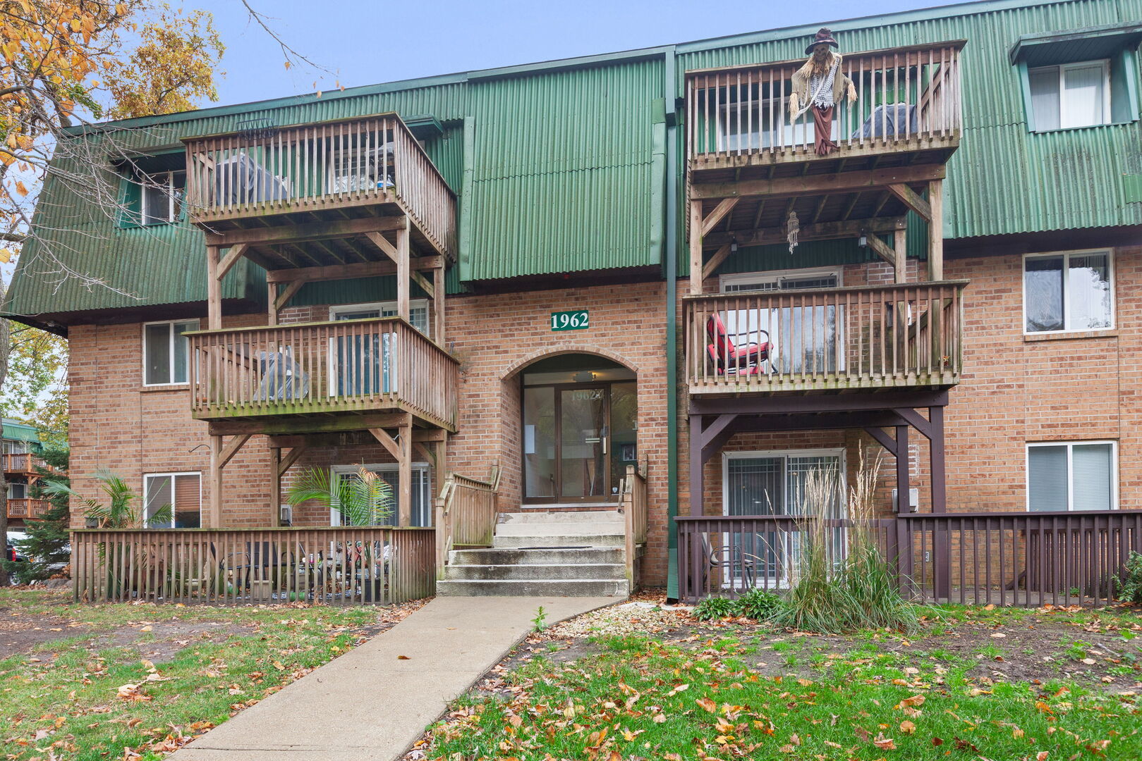 1962 Tall Oaks Drive #1B, Aurora, IL 60505