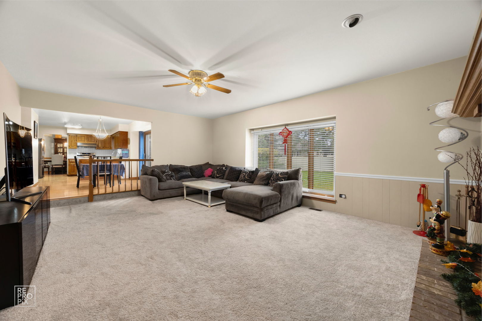 8313 Aster Lane, Tinley Park, IL 60477