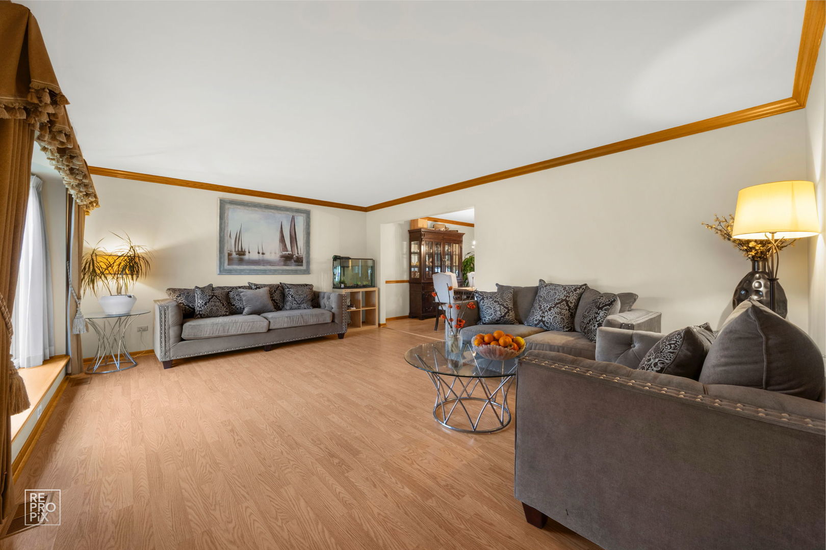 8313 Aster Lane, Tinley Park, IL 60477