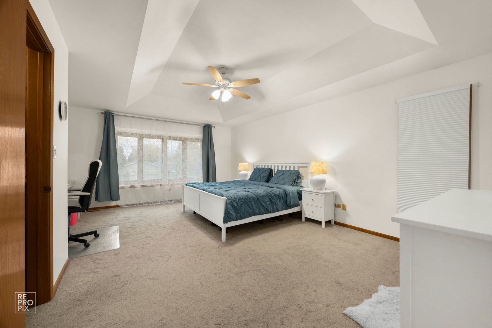 8313 Aster Lane, Tinley Park, IL 60477