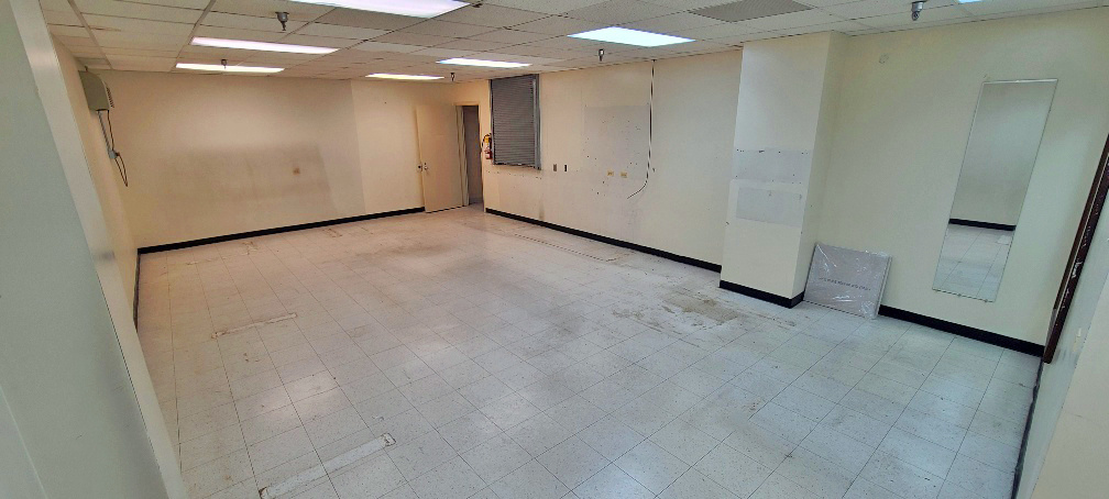 1122 N Clark Street, Chicago, IL 60610