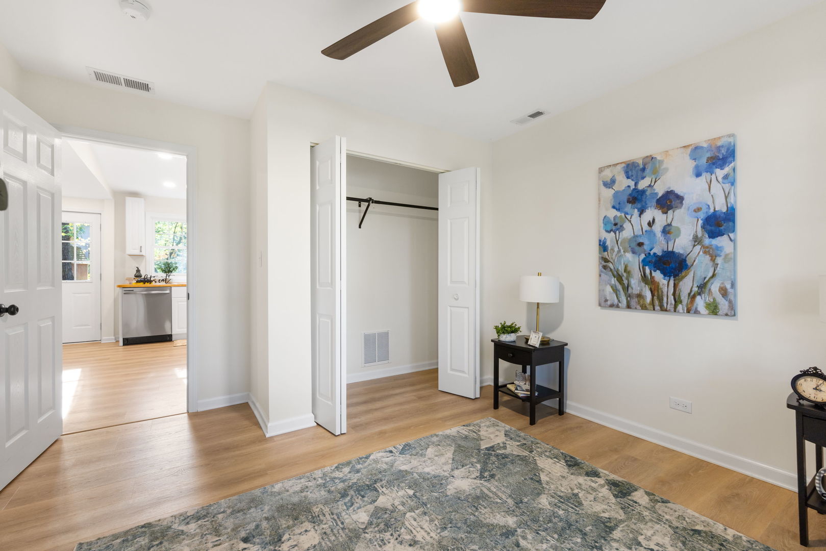 275 Indian Trail, Lake In The Hills, IL 60156