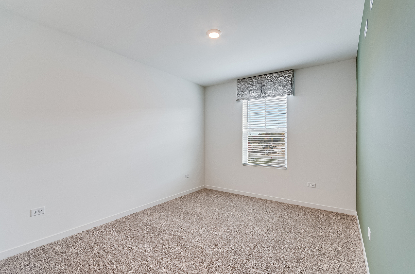 2229 Riesling Road #2229, Oswego, IL 60543