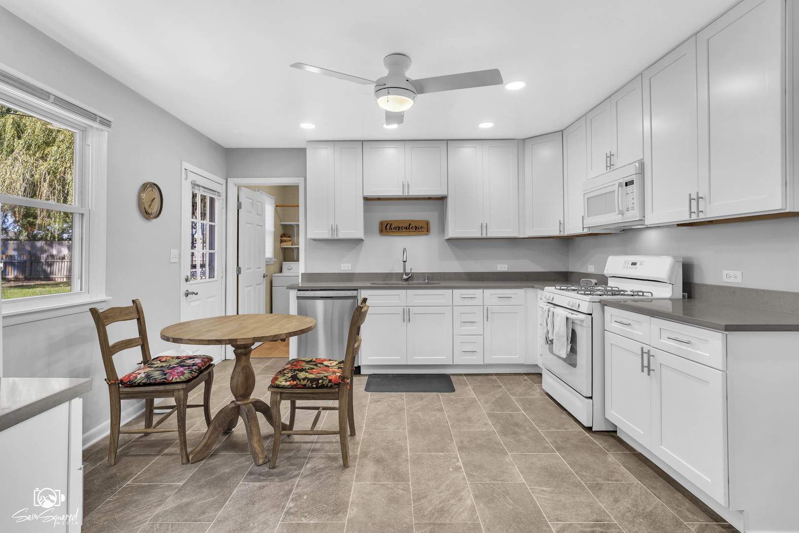 1603 Rickey Drive, Joliet, IL 60433