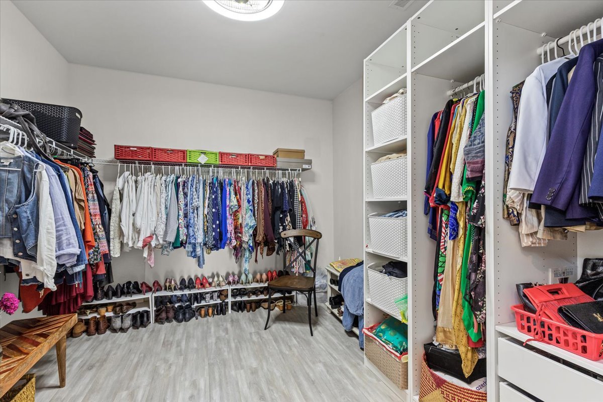 6359 Doral Drive, Gurnee, IL 60031