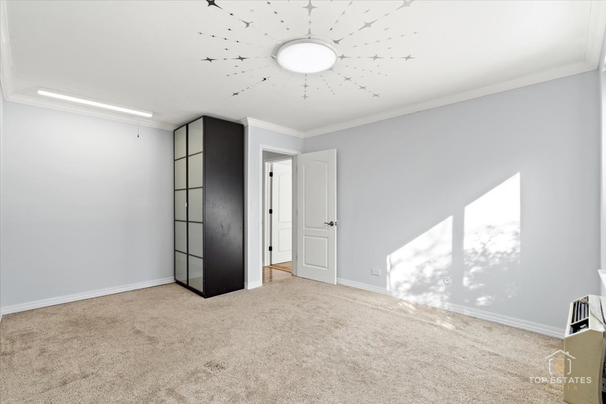 Arlington Heights, IL 60005