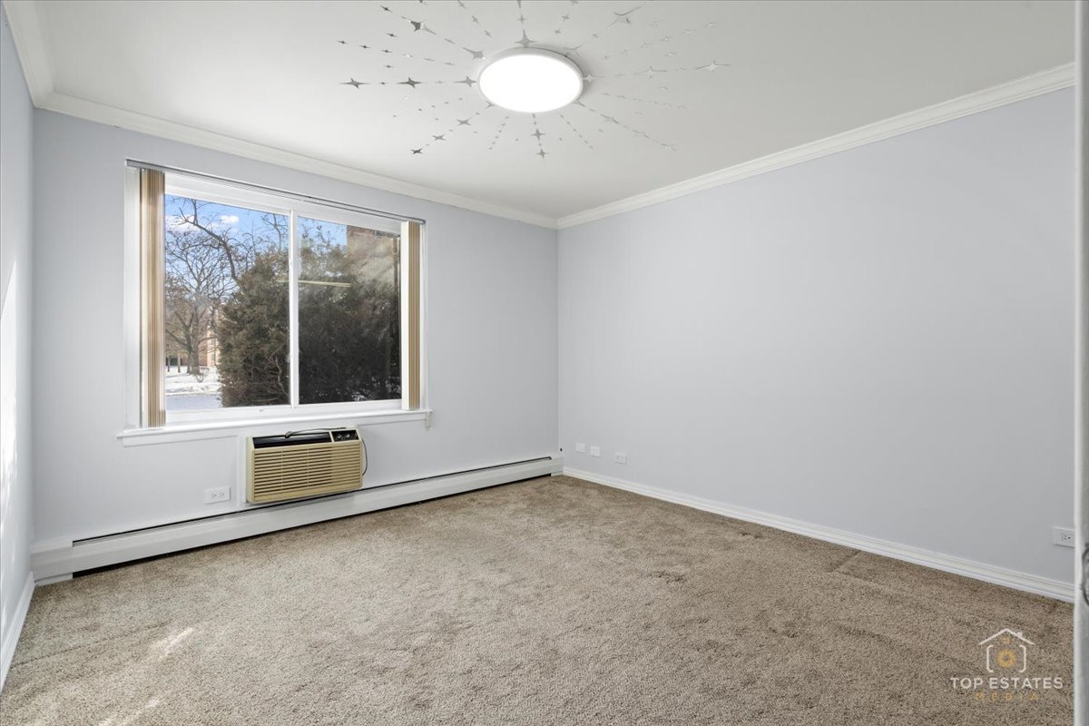 Arlington Heights, IL 60005